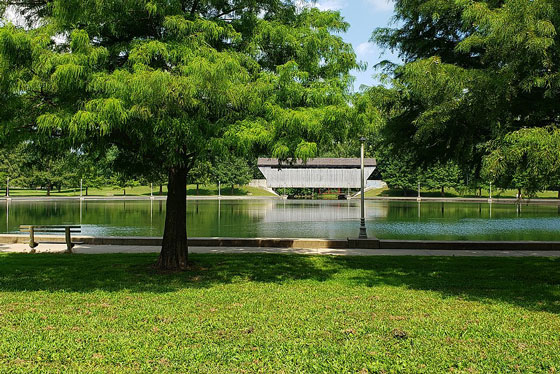 Covered bridge in Mill Race Park photo